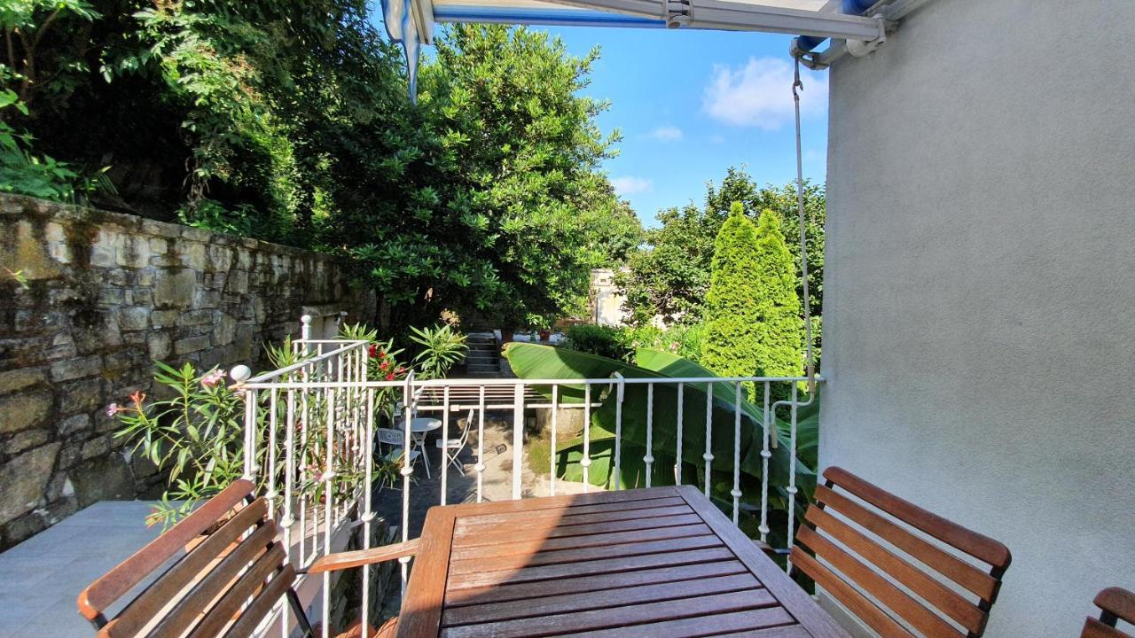 Ferienwohnung Secret Garden Of Piran Exterior foto