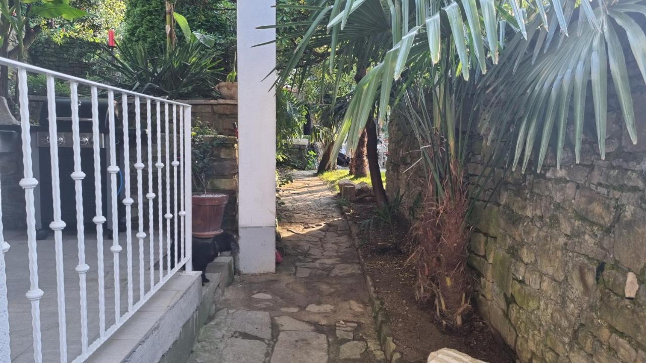 Ferienwohnung Secret Garden Of Piran Exterior foto